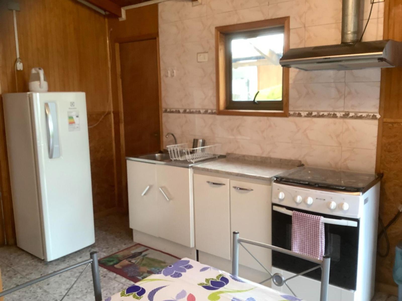 Hostal Y Cabanas Ventisquero Puerto Puyuguapi Exteriör bild