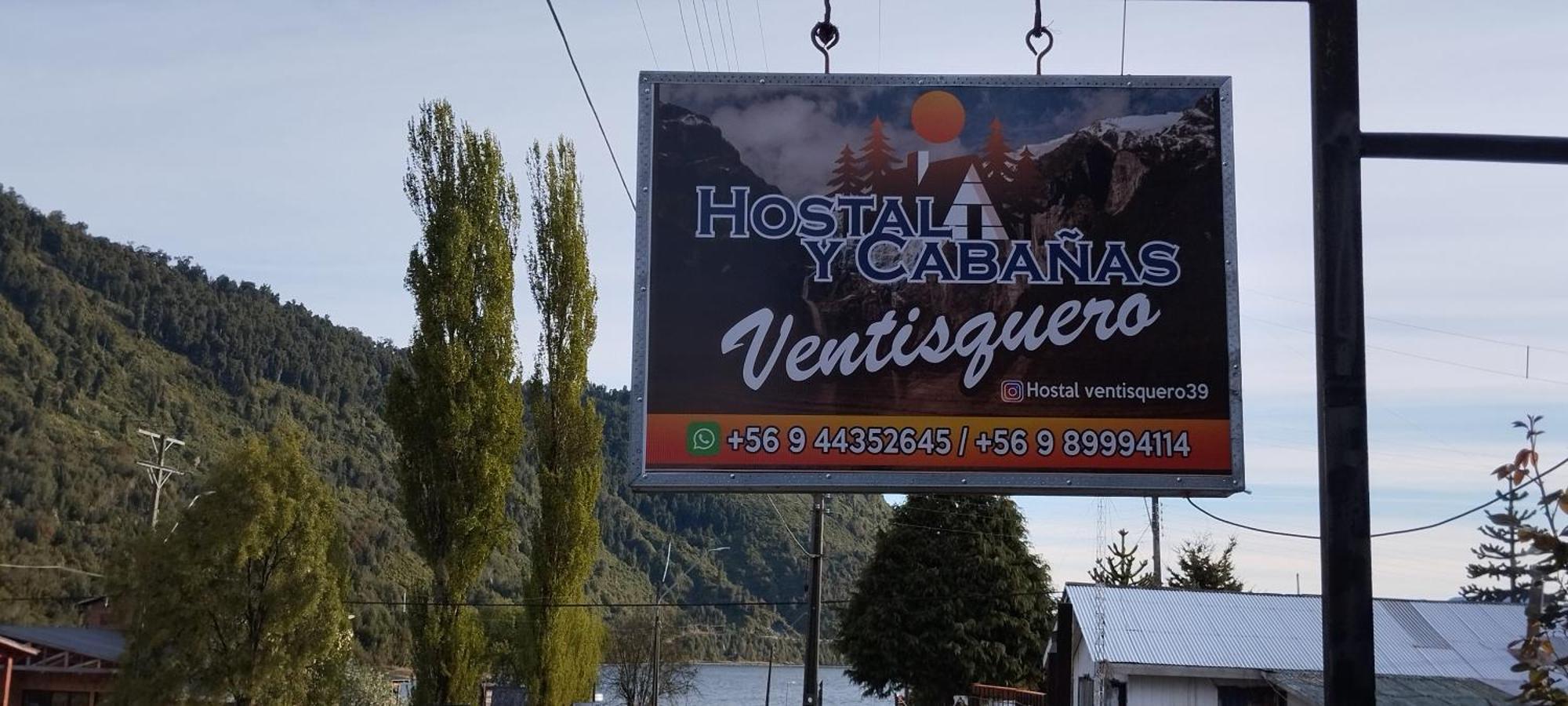 Hostal Y Cabanas Ventisquero Puerto Puyuguapi Exteriör bild